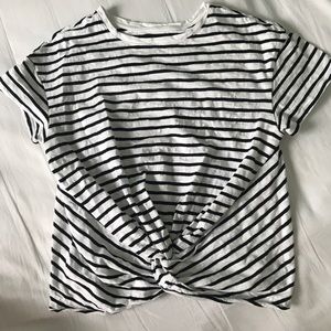 Black & white striped knot tee